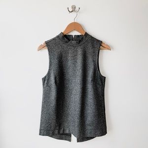 🌱 SALE | Banana Republic Grey Top | Small